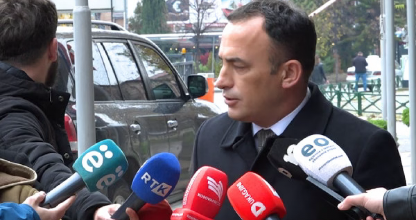 Thaçi: Shihemi në zgjedhje, qytetarët do t’ua tregojnë vendin këtyre që po bllokojnë
