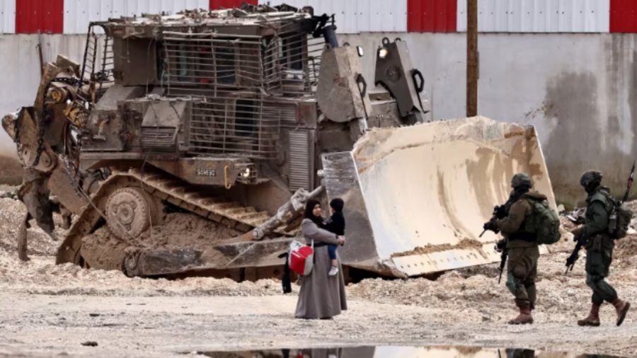 'Dëbimi i palestinezëve nga Izraeli, krime lufte'/ Organizata e të Drejtave të Njeriut: Të hetohen zyrtarët e lartë izraelitë