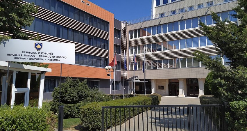 Legjislatura e pagave por pa punuar, Kosova pa vendimmarrje afër një vit