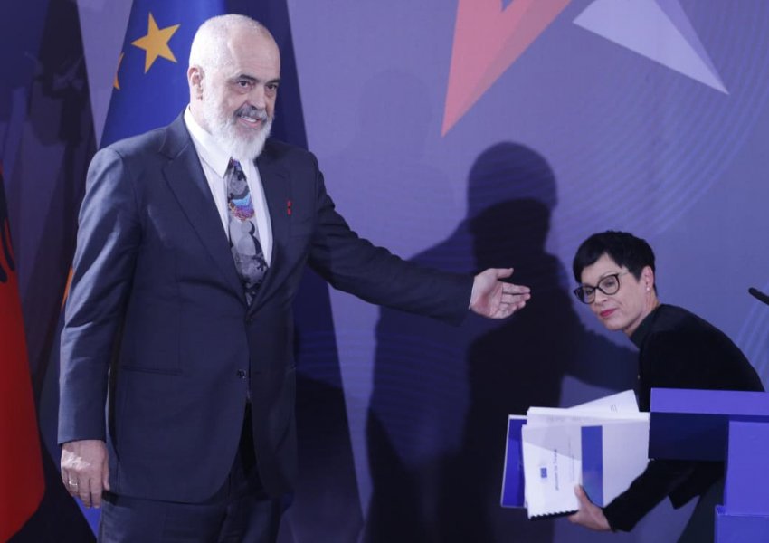 ‘Spiropalizimi’ i Kosit, rasti i Kurz dhe standardet evropiane të Ramës