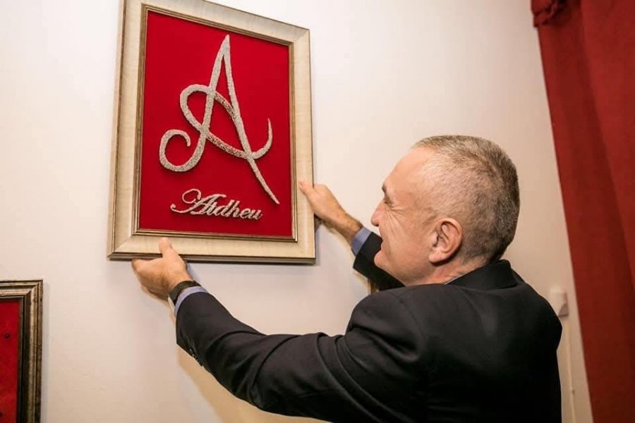 Meta uron Ditën e Alfabetit: Rilindasit e vërtetë, vendosën gurin themeltar të bashkimit tonë kulturor!