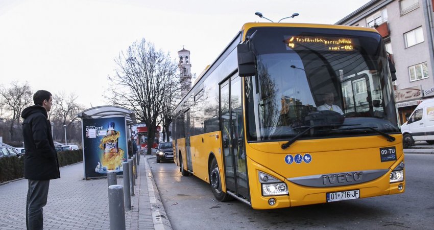 Trafiku Urban del me reagim: Qarkullimi ndalet përkohësisht për shkak të situatës financiare