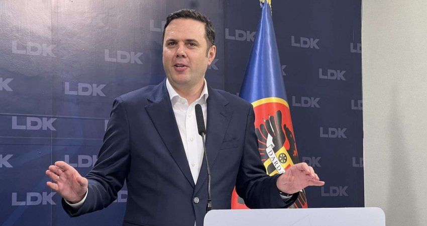 Abdixhiku i reagon VV-së: Mesazhin e Prishtinës nuk e paskan të qartë, do e marrin me 28 dhjetor sërish