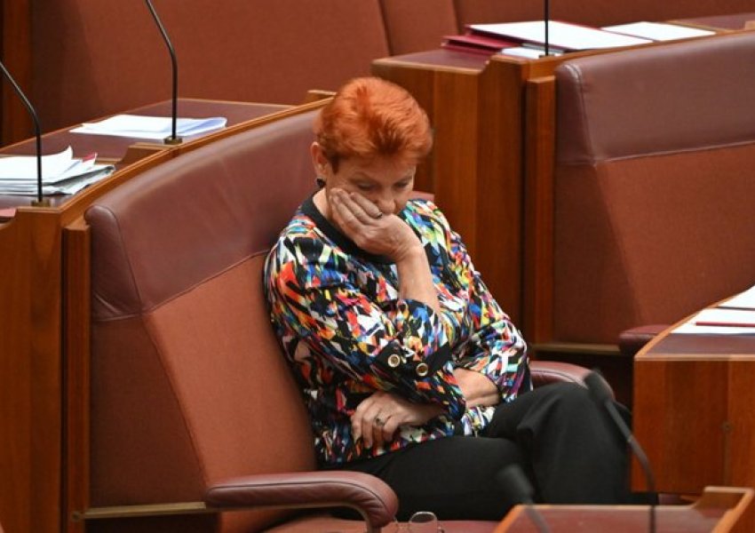 VIDEO/ Reagimi i ashpër i Senatit - Hyri me burka në Parlament, e pëson deputetja australiane