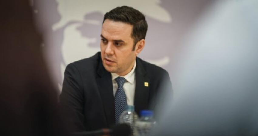 “Pako e presidentes”, Abdixhiku tregon propozimin që bëri për çështjen e buxhetit të komunave: Nuk pati asnjë gatishmëri për ta çuar para