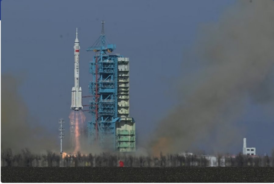 Kina nis anijen kozmike Shenzhou-22 drejt stacionit hapësinor Tiangong
