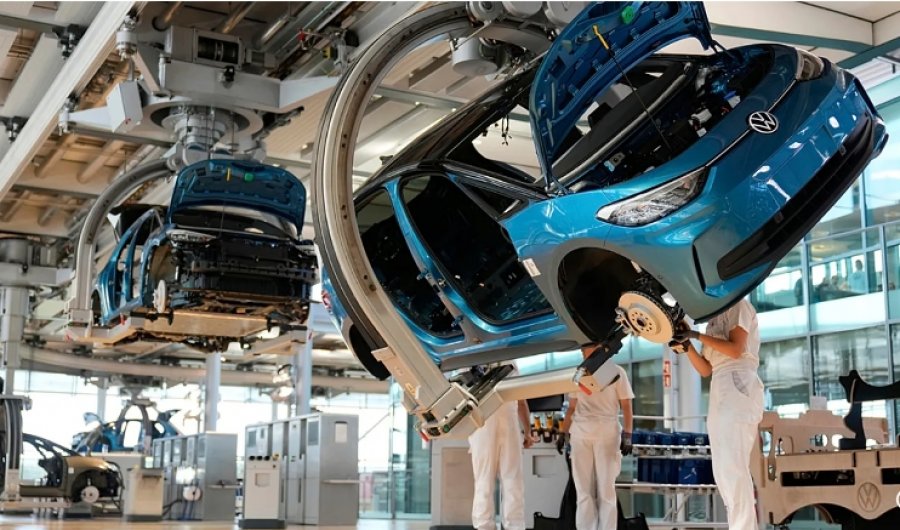 Tranzicioni elektrik: Cili vend i BE-së po blen më shumë automjete elektrike?