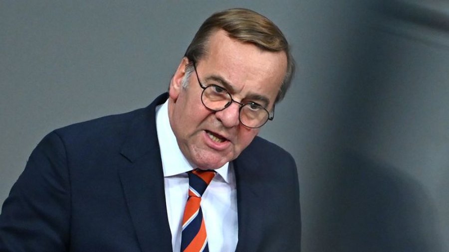 ‘Tabela gjeopolitike e shahut po ndryshon me shpejtësi’/ Ministri gjerman i Mbrojtjes: Jo paqes së detyruar në Ukrainë!