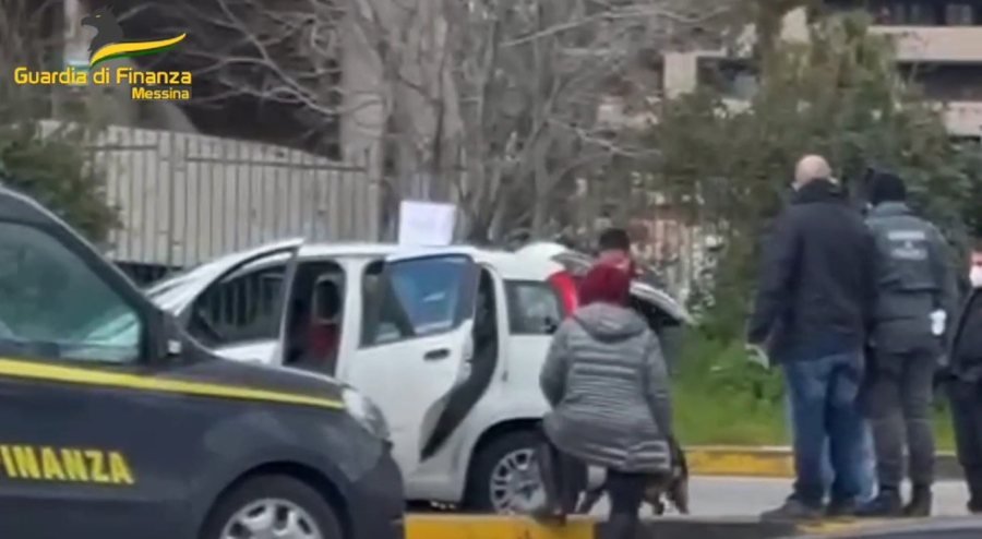 EMRAT/ Klani shqiptar trafikoi 1.3 tonë kokainë drejt Italisë, media italiane publikon listën