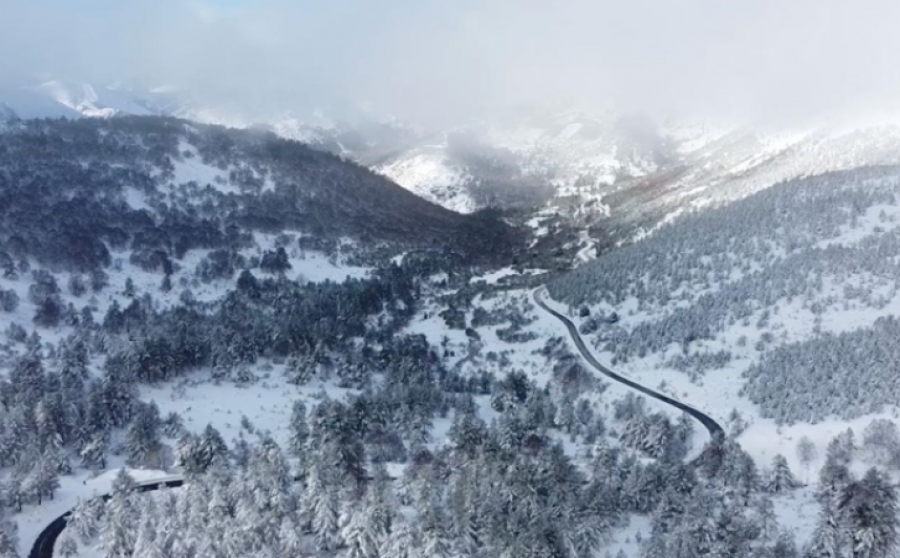 Reshjet e dëborës mbulojnë një pjesë të Spanjës