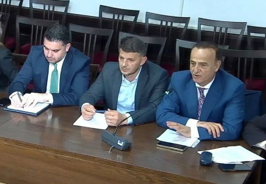 Shoqata e Bashkive dhe e të Zgjedhurve Vendorë të Shqipërisë paraqet kërkesat për rritje reale të financimit vendor