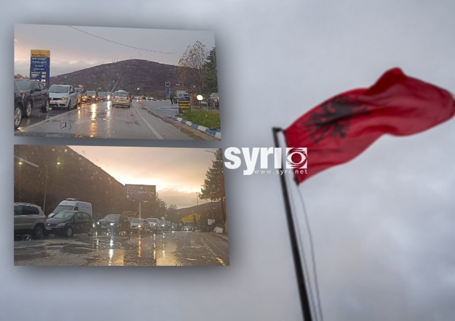 Dita e flamurit/ Shqiptarët zgjedhin Greqinë për të festuar, fluks në Kapshticë