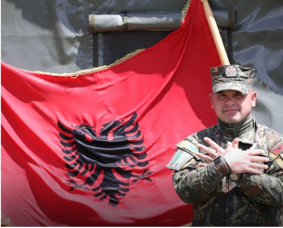 Misioni i NATO-s uron Shqipërinë për Ditën e Pavarësisë