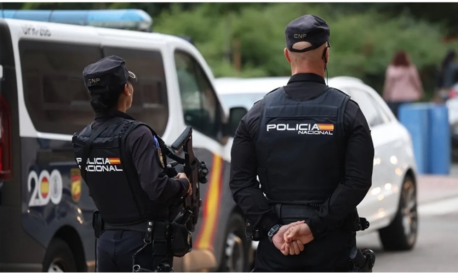 Policia spanjolle arreston dy të arratisur të mafias kriminale Camorra, të kërkuar nga Italia