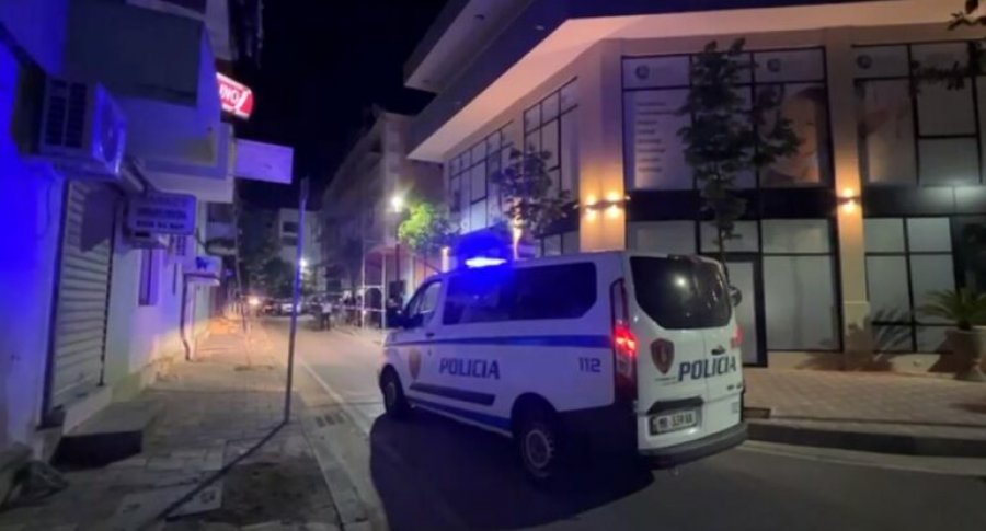 Të shtënat me armë në Elbasan, disa të shoqëruar, një nga personat e përfshirë në konflikt dyshohet se…