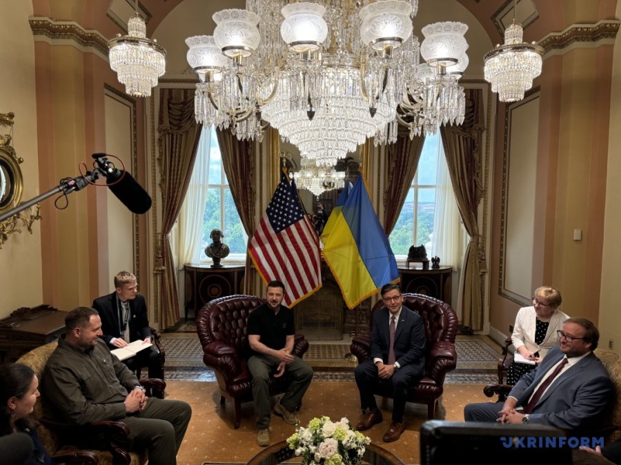 Delegacioni ukrainas niset për SHBA për bisedimet e paqes, hera e parë pa njeriun e besuar të Zelensky