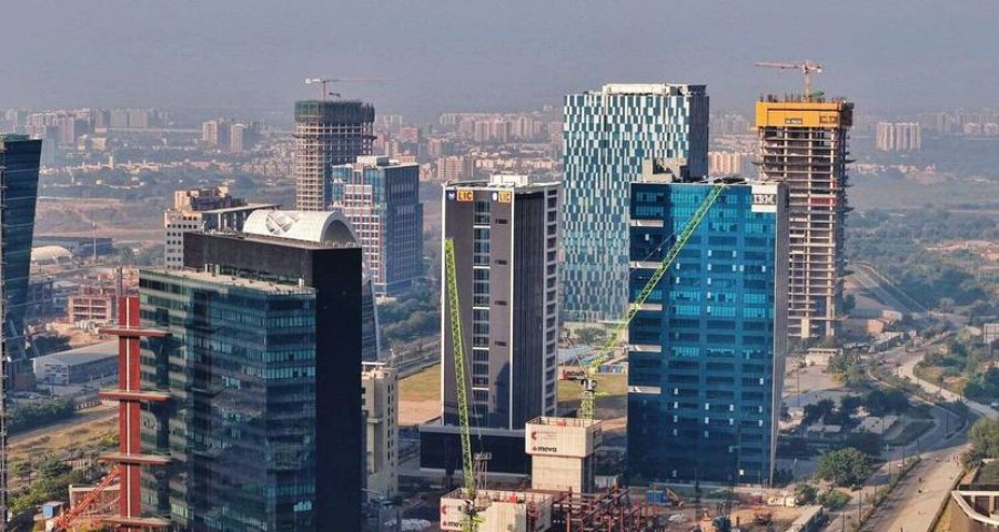 India, si po bëhet një qendër e teknologjisë globale