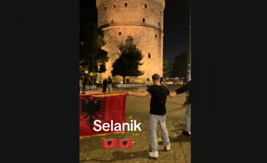 VIDEO/ Selaniku 'pushtohet' nga flamujt kuqezi dhe të UÇK-së, mediat greke: Shqiptarët parkuan makinat dhe kërcenin