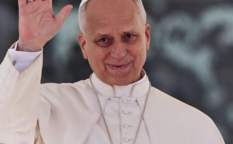 Papa Leoni XIV/ Katolikët dhe ortodoksët nuk duhet të dorëzohen në përpjekjet e tyre për bashkim dhe ta duan njëri-tjetrin