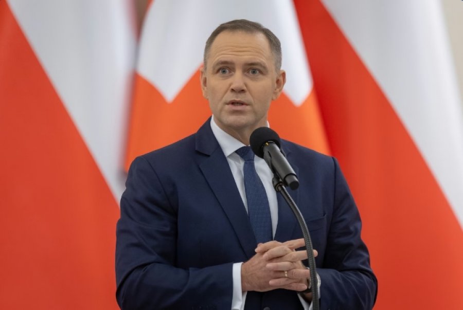 Presidenti polak anuloi takimin me Orbanin për shkak të Putinit