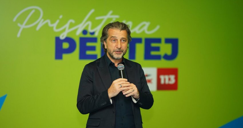 Përparim Rama: Trami elektrik është autobus më i gjatë, 32 metra për mbi 300 udhëtarë