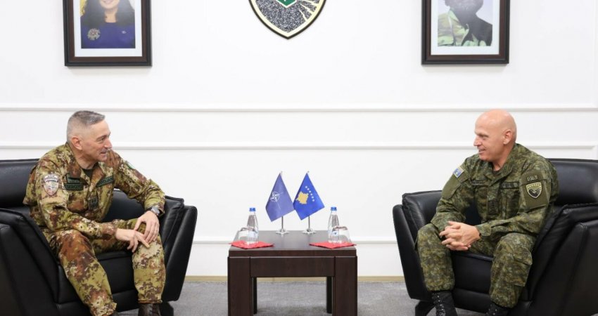 Jashari pret në takim lamtumirës Barduanin, e falënderon për bashkëpunimin