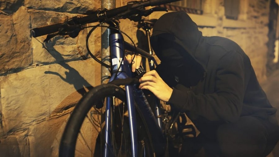 Një gram kokainë për një biçikletë elektrike/ Gazetari zviceran zbulon mjetin e vjedhur në Shqipëri
