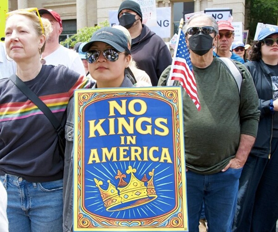 Soros po planifikon një valë të re protestash kundër Trump me 18 tetor