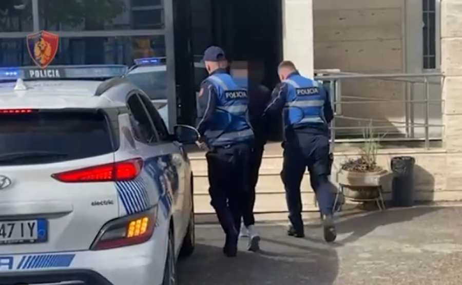 EMRI/ Iu gjetën 12 doza kokaine, arrestohet taksisti në Tiranë
