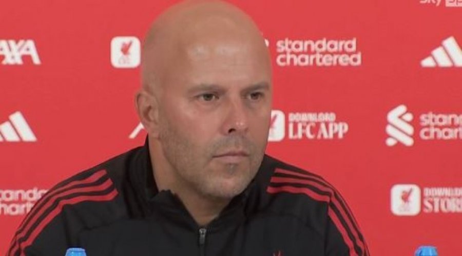 Arne Slot kritikon gjyqtarët e Premier League