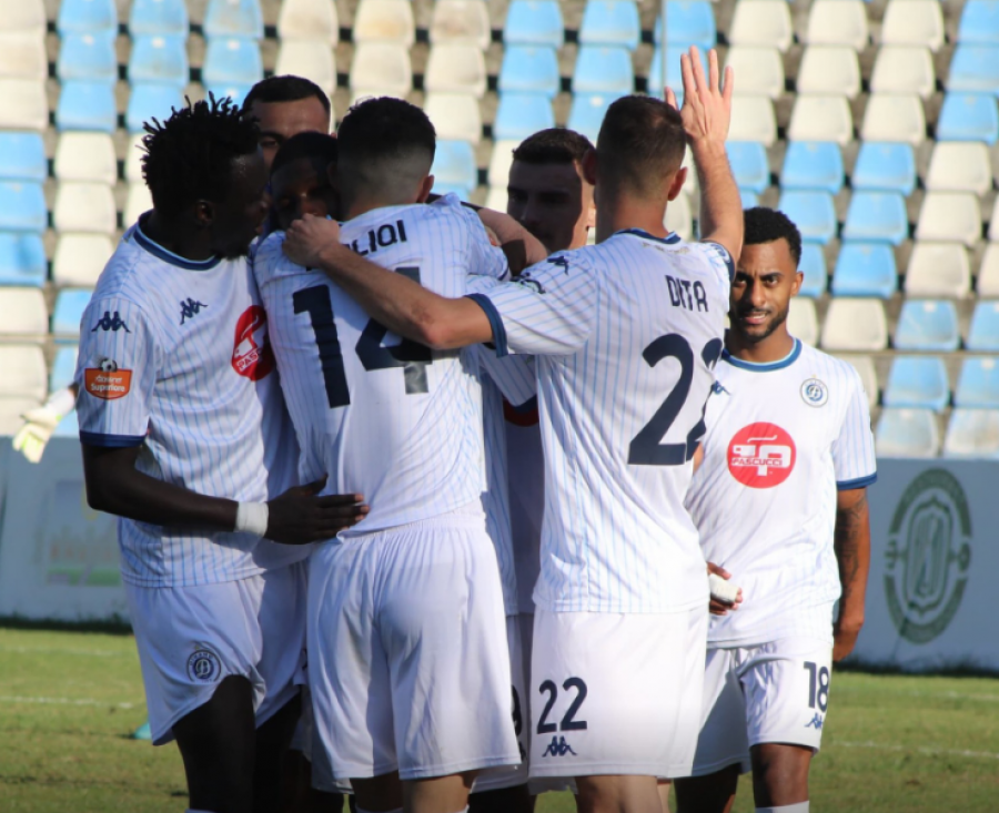 Dinamo ‘fundos’ Flamurtarin, skuadra e Ilir Dajës ngjitet në krye