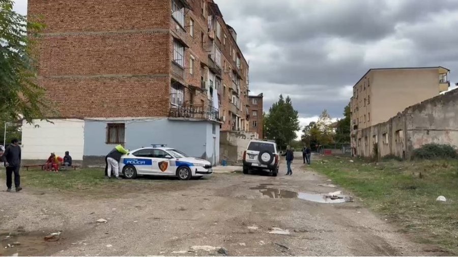 Vajza tentoi të vetëflijohej në Korçë, procedohet nëna e saj. Zbulohen shkaqet