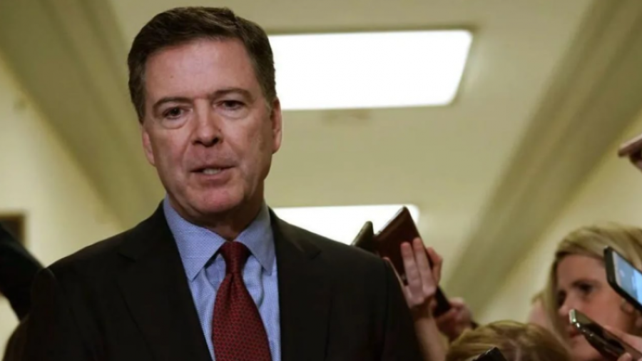 Refuzoi pjesëmarrjen në shoqërimin e James Comey-t në publik, pezullohet nga puna agjenti i FBI-së