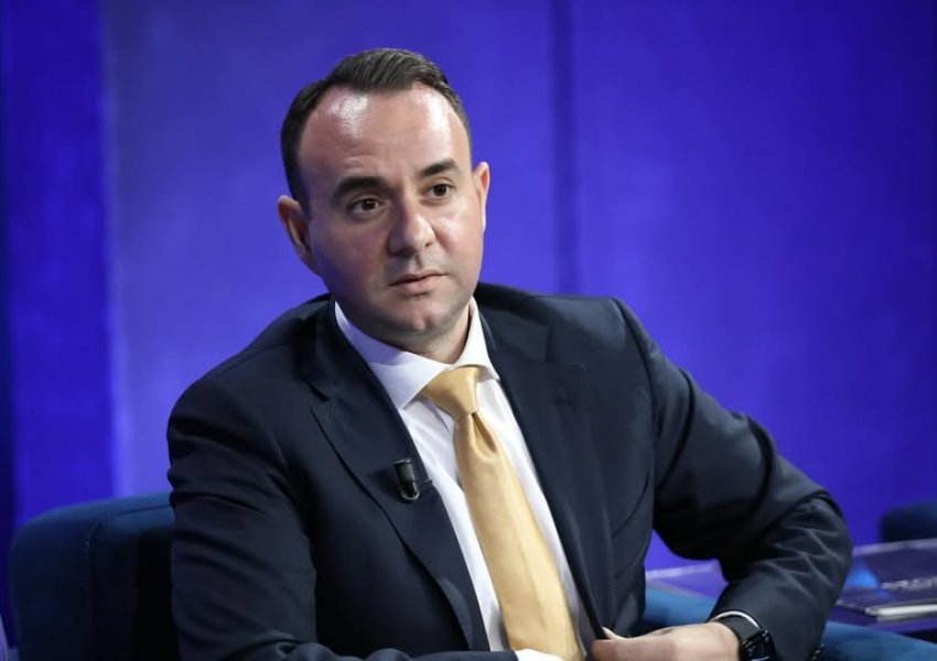 Vritet gjyqtari në sallën e gjyqit/ Balliu: Në Shqipërinë e Ramës sundon krimi, jo drejtësia