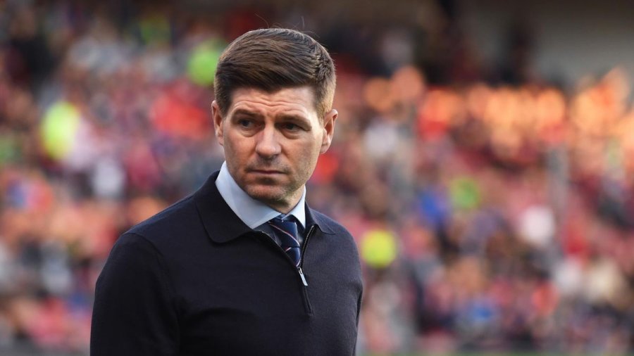 Steven Gerrard mund të rikthehet te Rangers pas shkarkimit të Russell Martin