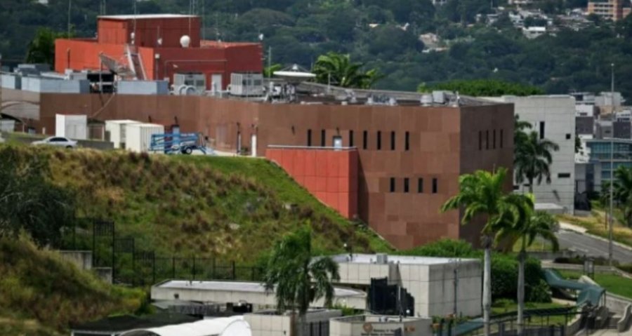 Maduro: U pengua një plan për të vendosur bombë në ambasadën e SHBA në Venezuelë, ishte një komplot për të krijuar konflikt