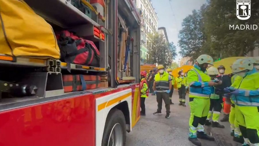 Spanjë/ Shembet godina gjashtëkatëshe, të paktën tre të plagosur dhe të bllokuar në rrënoja