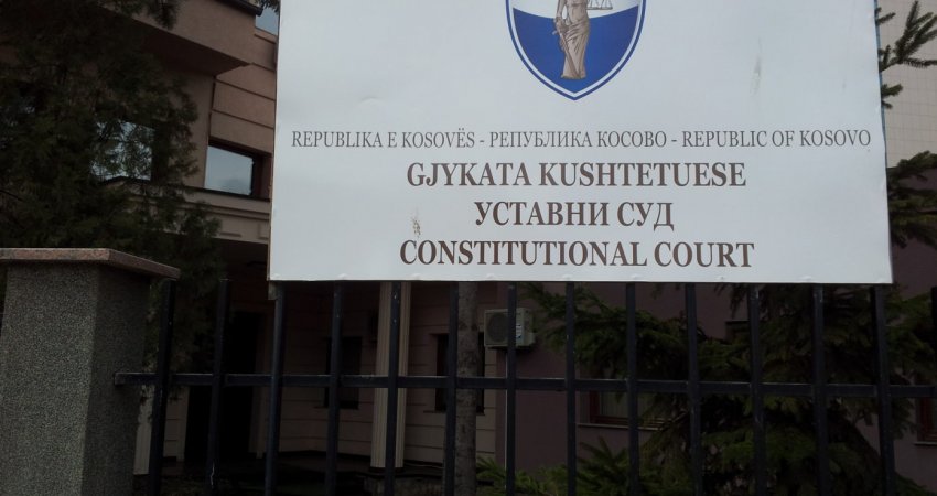Kushtetuesja: Detyrim kushtetues përfaqësimi i komuniteteve në Kuvend dhe në Kryesinë e tij