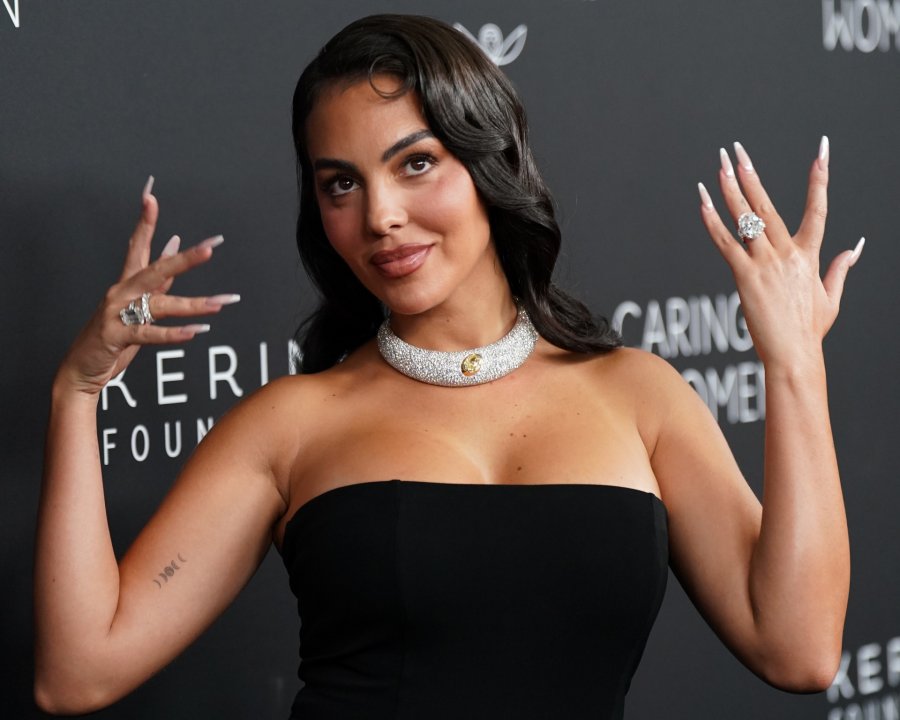 Georgina Rodriguez hap kapitullin e ri si ‘youtubere’, sfidë e ëmbël për Cristiano Ronaldon në botën dixhitale