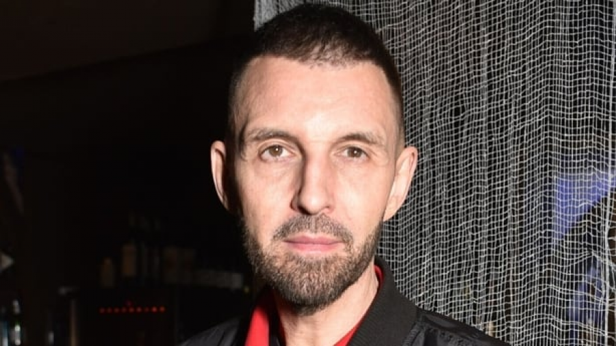 DJ i njohur, Tim Westwood akuzohet për përdhunim