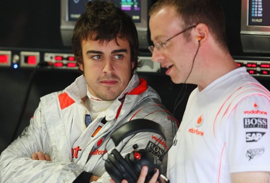 Formula 1/ Rrëfimi i inxhinierit të MekLarenit: Alonso na dha nga 1 mijë euro për person
