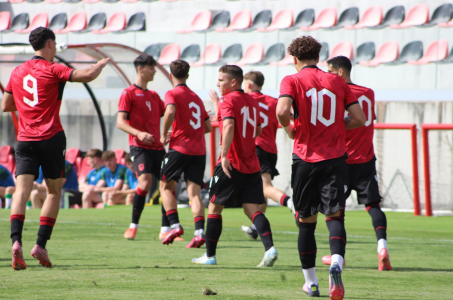 Shqipëria U-19 fiton miqësoren e parë ndaj Irlandës 2-1 në ‘Shtëpinë e Futbollit’