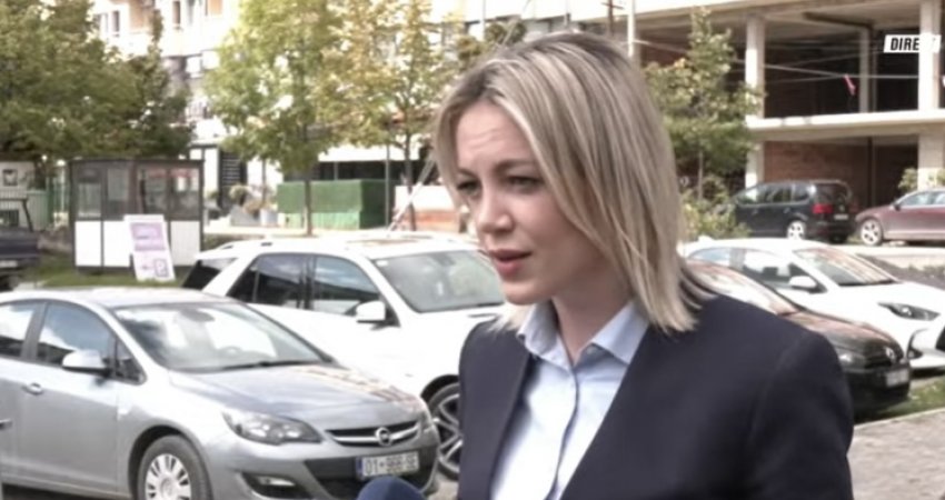 Natyra Kuçi raporton parregullsi në qendrat e votimit në Deçan, akuzon AAK-në për presion