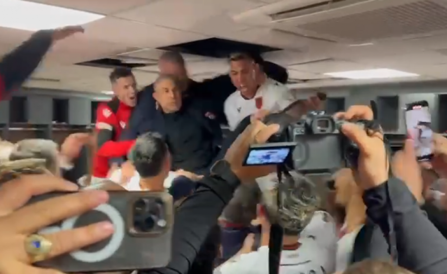 VIDEO/ Pas fitores me Serbinë -  Skena të jashtëzakonshme me Silvinjon, nuk e lënë të mbarojë fjalën në dhomën e zhveshjes