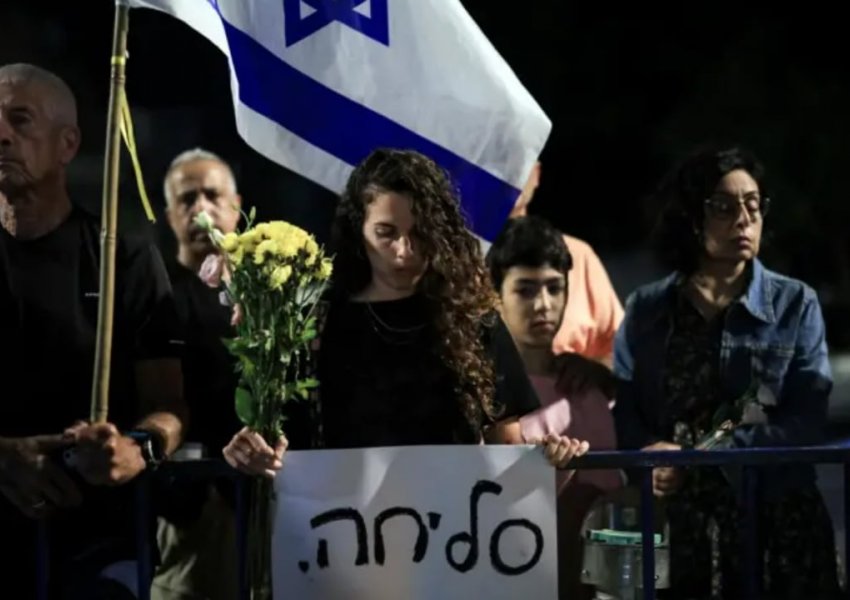 Katër palestinezë vriten në Gaza, një ditë pas lirimit të 20 pengjeve izraelitë/ Hamas: U shkel marrëveshja e armëpushimit