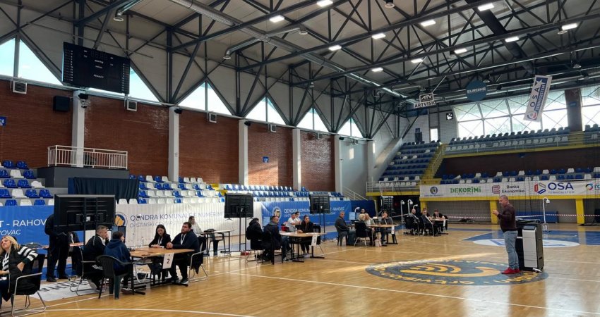 Numërohen votat e para për Asamblistë në Prishtinë, këto janë rezultatet LIVE