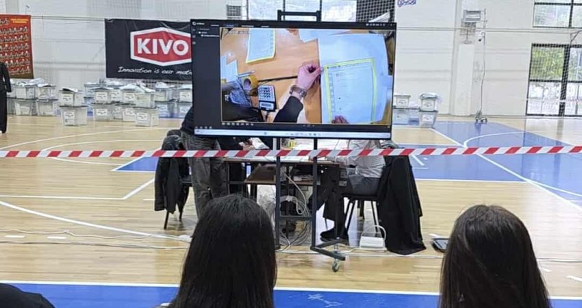 Dyshime për parregullsi në Kaçanik – Votues të rinj me asistencë, kërkohen hetime
