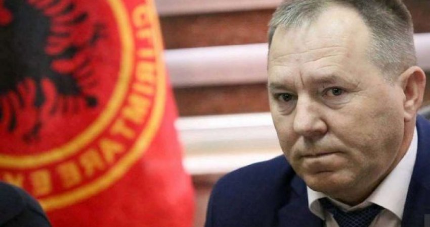 Gucati: Nëse VV na përkrahë, i ka hije Kurtit të vijë nesër në Tiranë, jo të shkruaj në rrjete sociale