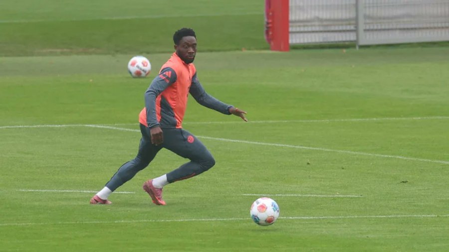 Këputi ligamentin në mars, Alphonso Davies pranë rikthimit