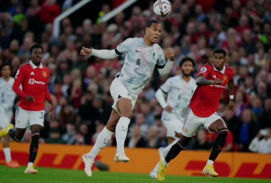 ‘Do të jetë një ndeshje e zjarrtë’, kapiteni i Liverpool-it kërkon reagim ndaj Manchester United